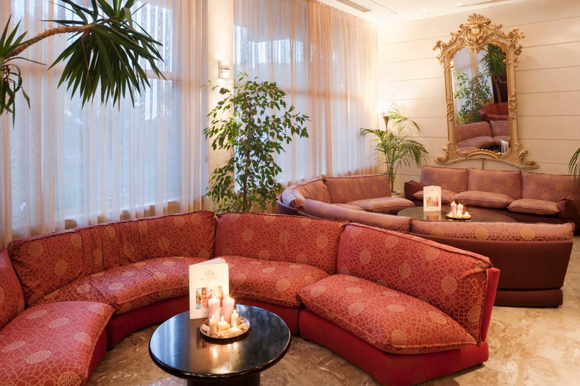 Reginna Palace Hotel Майори Экстерьер фото